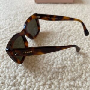 Old Celine Tortoise Shell sunglasses